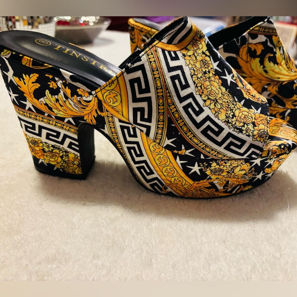 Brand New Platform Sandal Heels By TINSTREE - Size 8 - Heel Height 4” - box 70